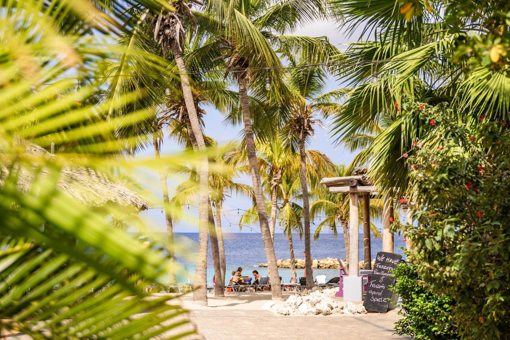 Bayside Boutique Hotel - Blue Bay Golf & Beach Resort Sint Michiel ภายนอก รูปภาพ