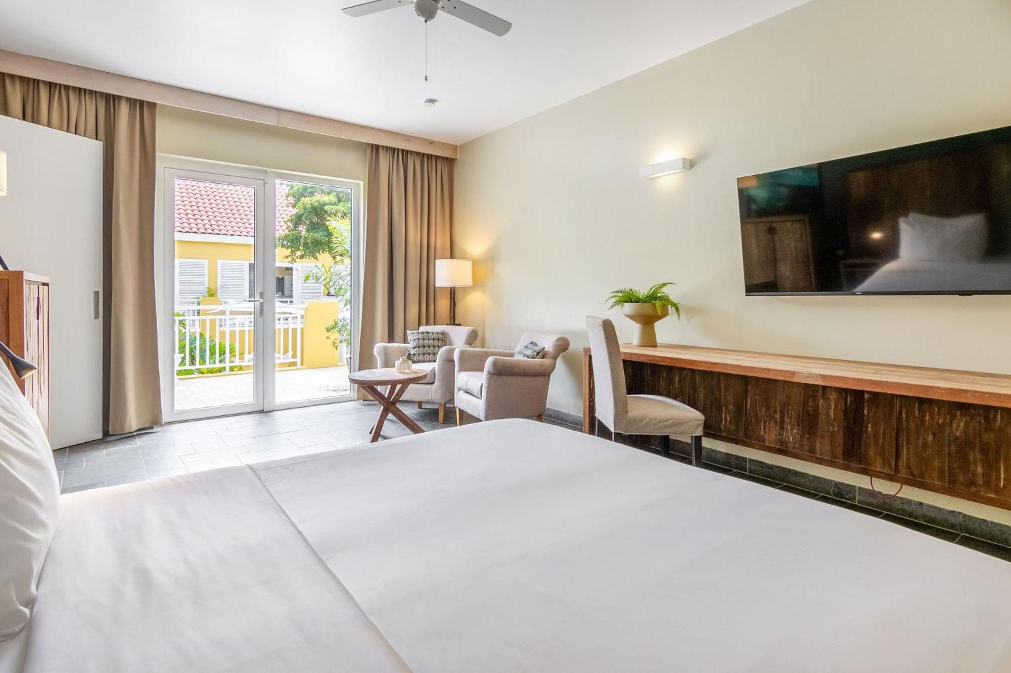Bayside Boutique Hotel - Blue Bay Golf & Beach Resort Sint Michiel ภายนอก รูปภาพ