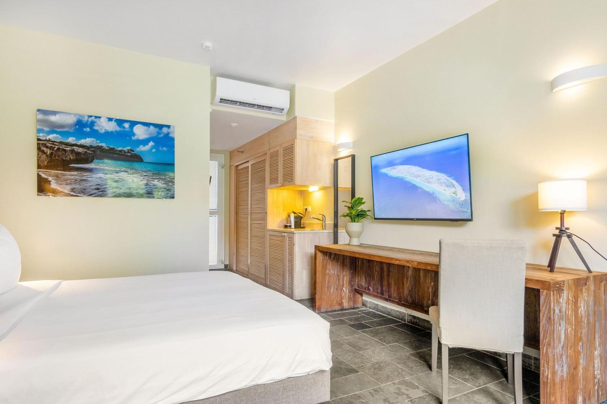 Bayside Boutique Hotel - Blue Bay Golf & Beach Resort Sint Michiel ภายนอก รูปภาพ